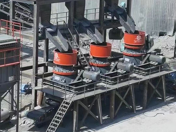 圓錐機現(xiàn)場.jpg 圓錐機現(xiàn)場.jpg